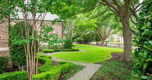 Landscaping Design & Installation Services in Frisco, TX