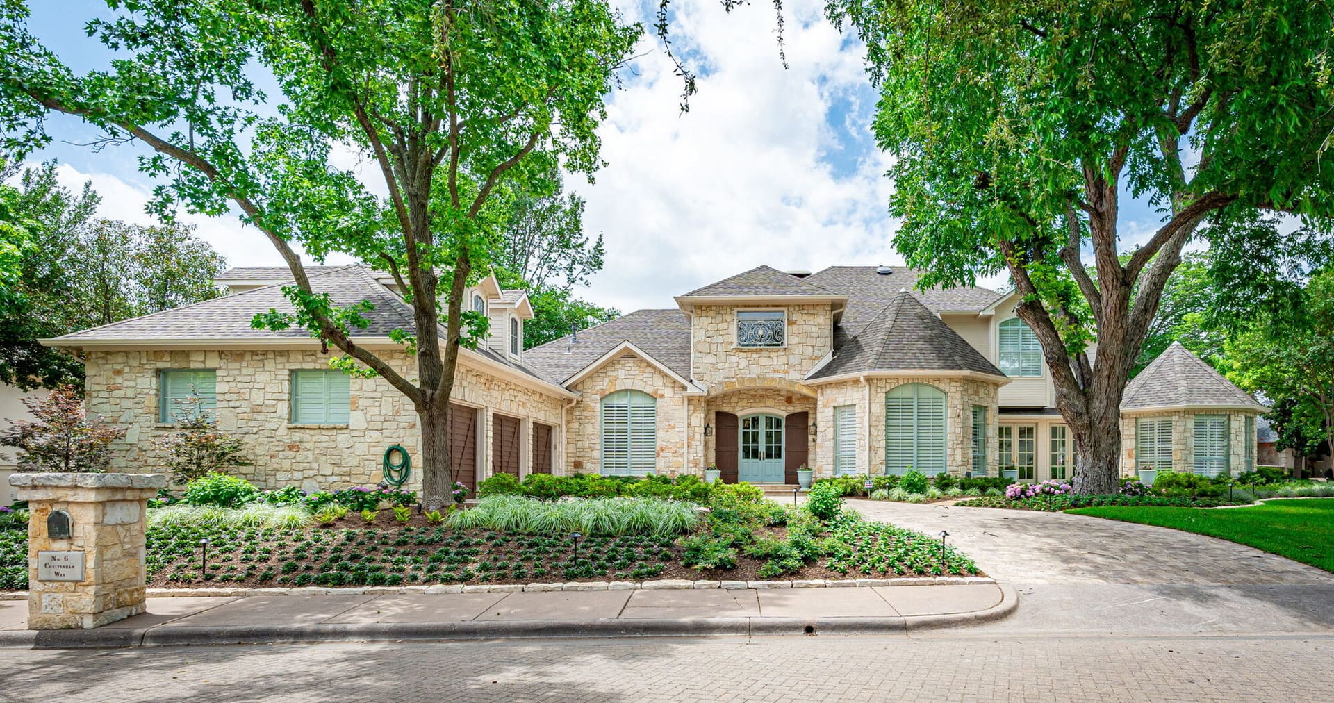 Landscape Design & Installation in Preston Hollow, TX