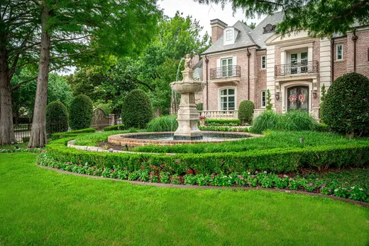 Landscaping in Allen, TX