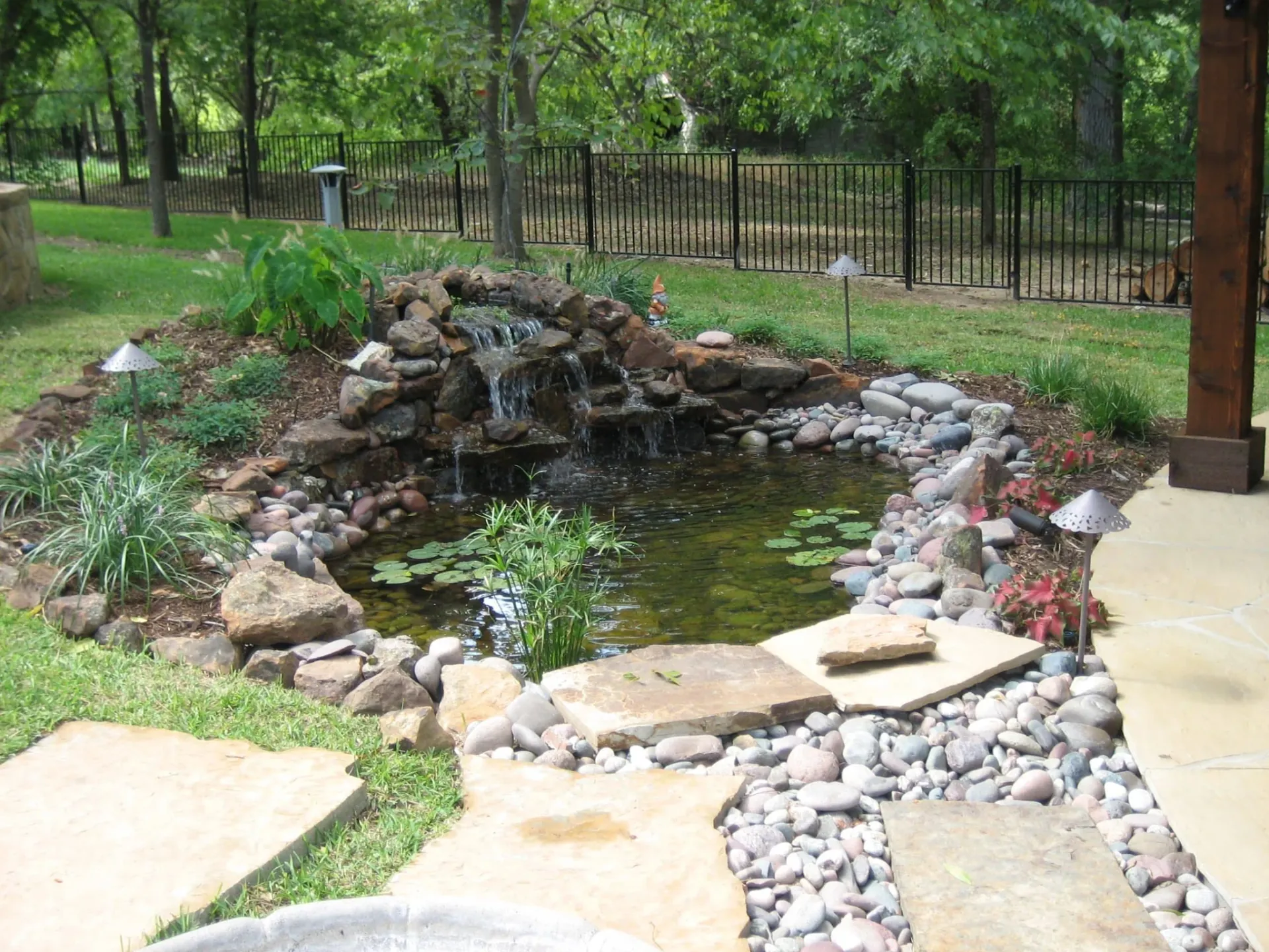 Water Garden & Outdoor Living